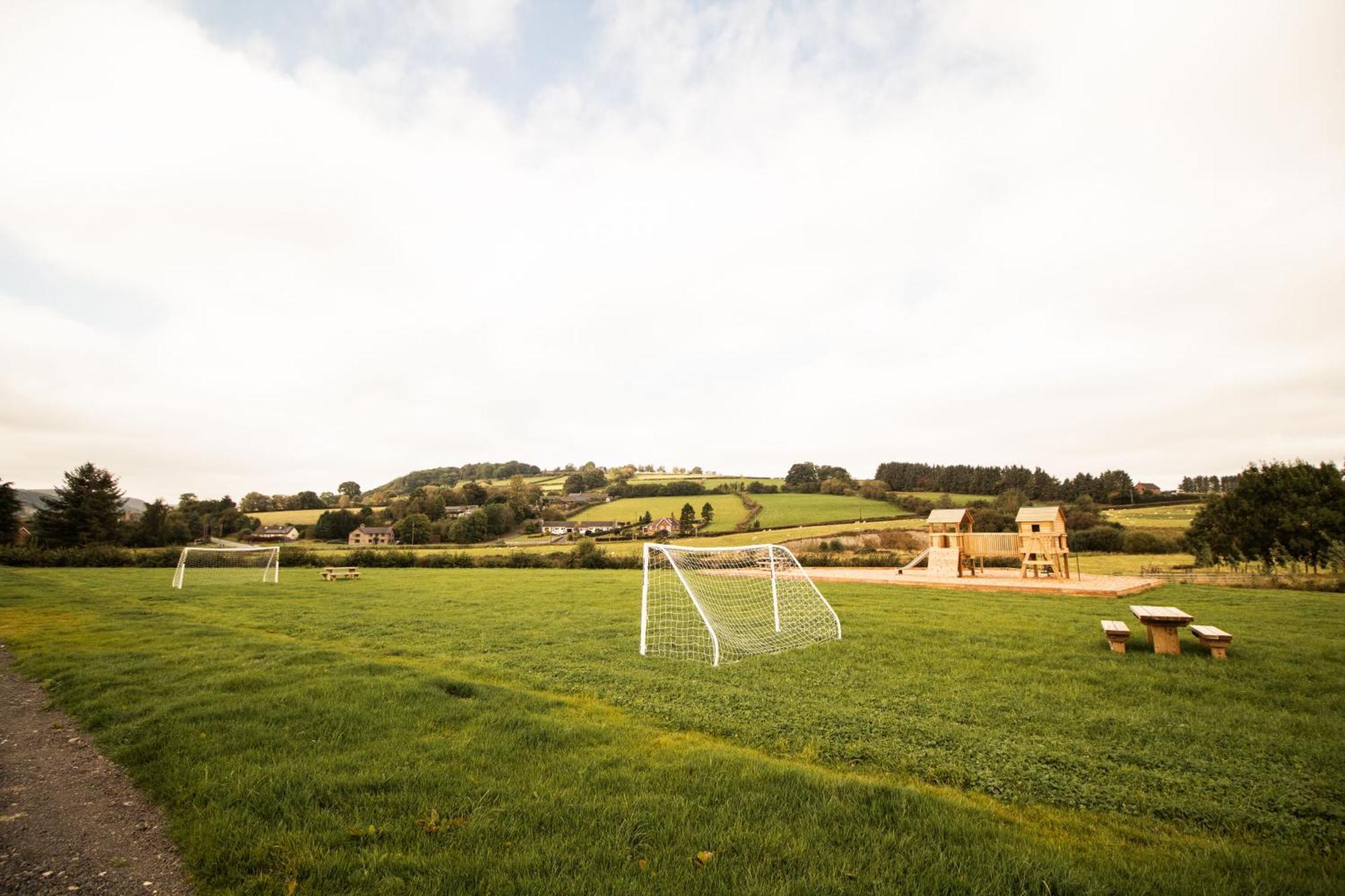 Villa Rose Rhayader Exterior foto